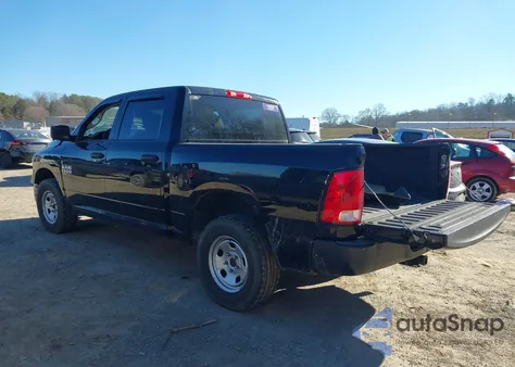 2020 Ram 1500 Classic Tradesman 4X4 5'7 Box z USA, uszkodzony, nr VIN 3C6RR7KG8LG162059